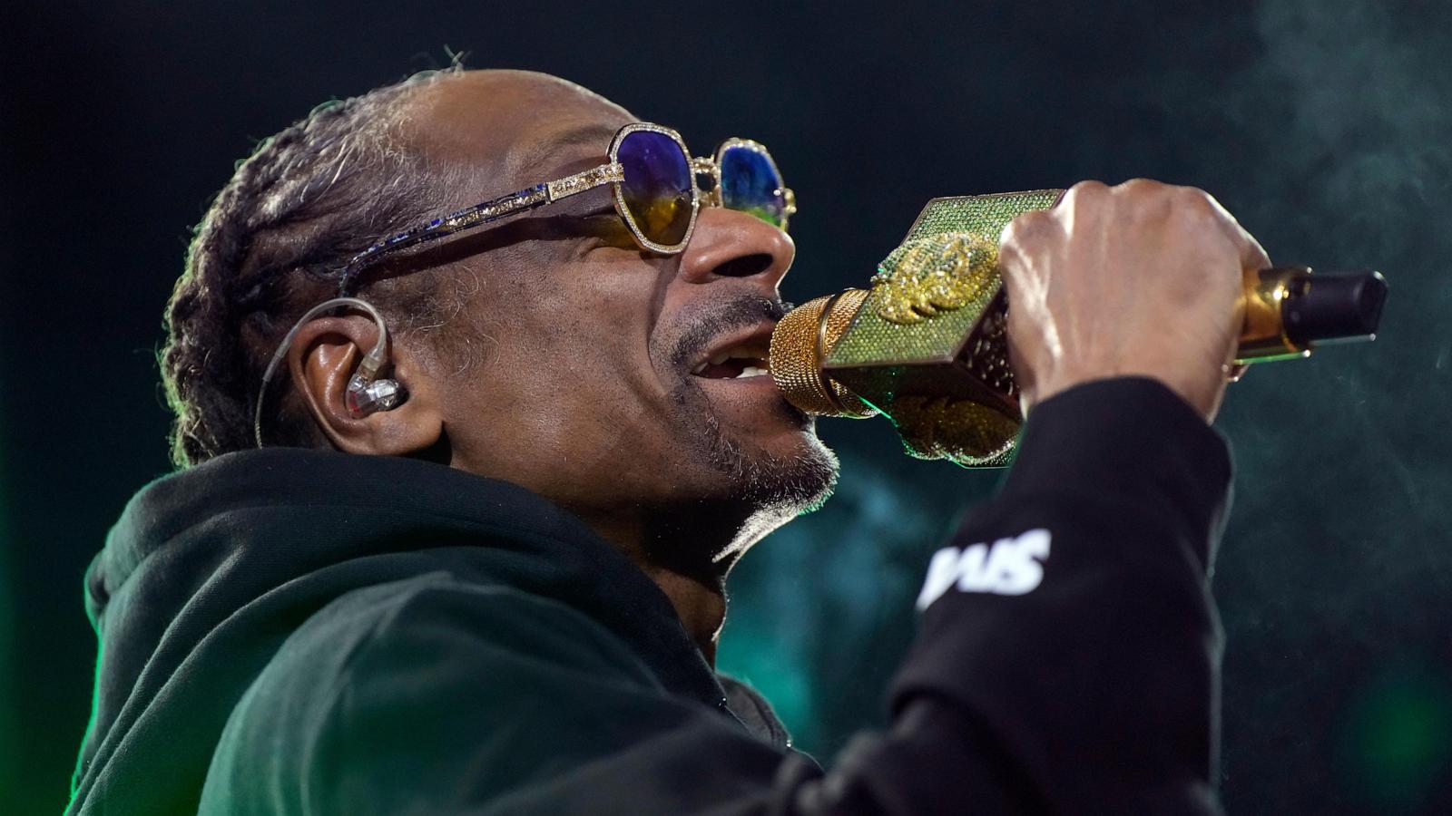 Snoop Dogg's Arizona Bowl: A Game-Changer for College Football NIL?